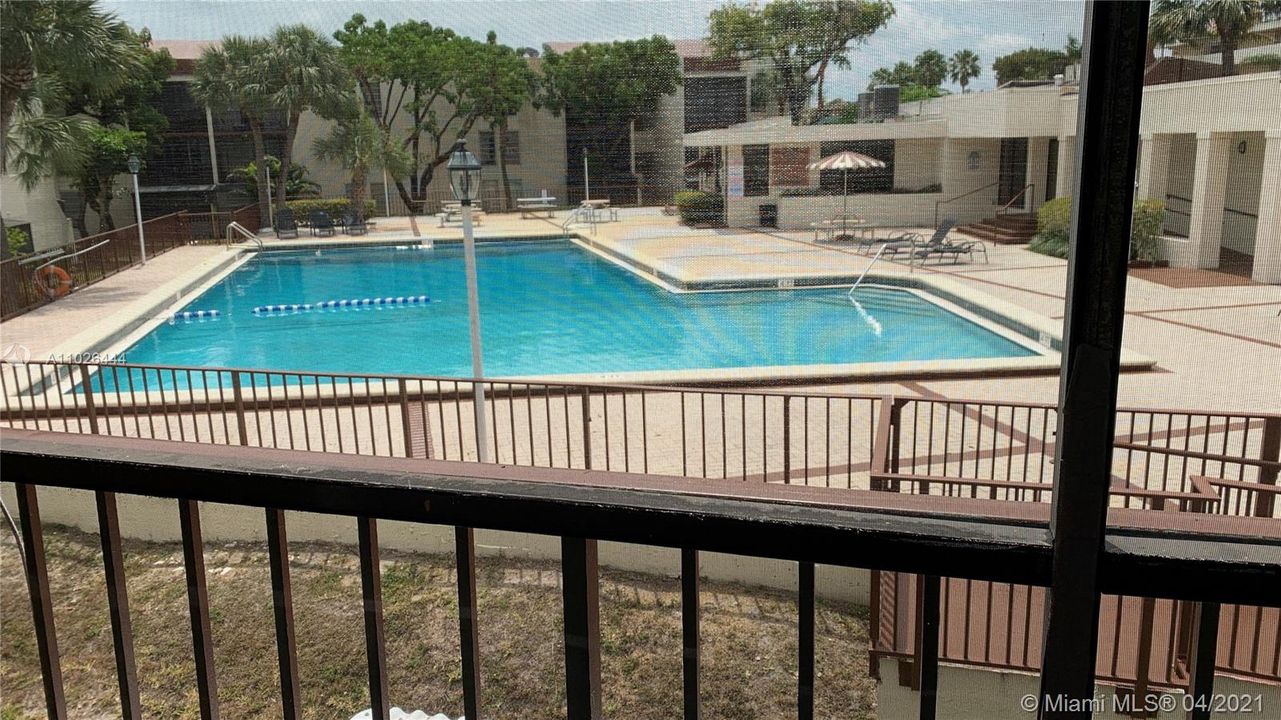 Recently Rented: $1,200 (1 beds, 1 baths, 680 Square Feet)