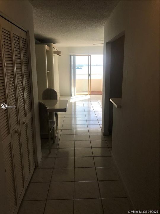 Vendido Recientemente: $127,000 (0 camas, 1 baños, 444 Pies cuadrados)