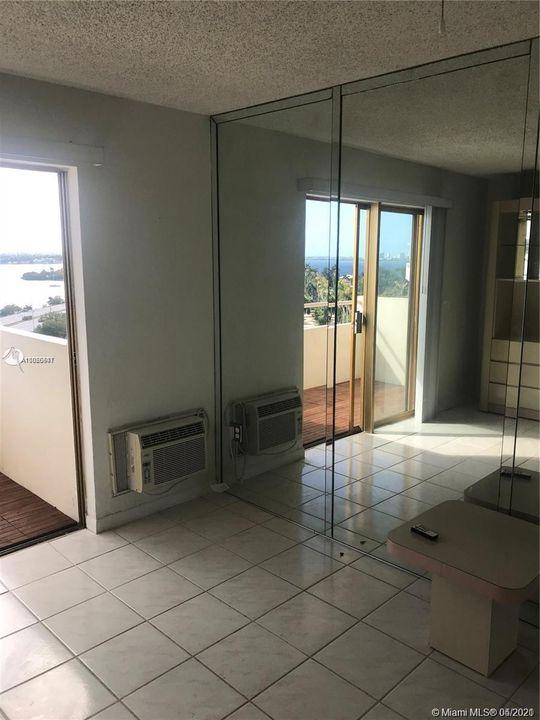 Vendido Recientemente: $127,000 (0 camas, 1 baños, 444 Pies cuadrados)