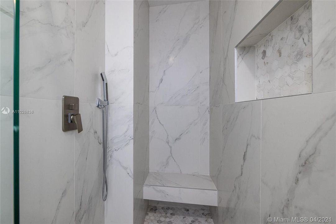 2nd Bathroom