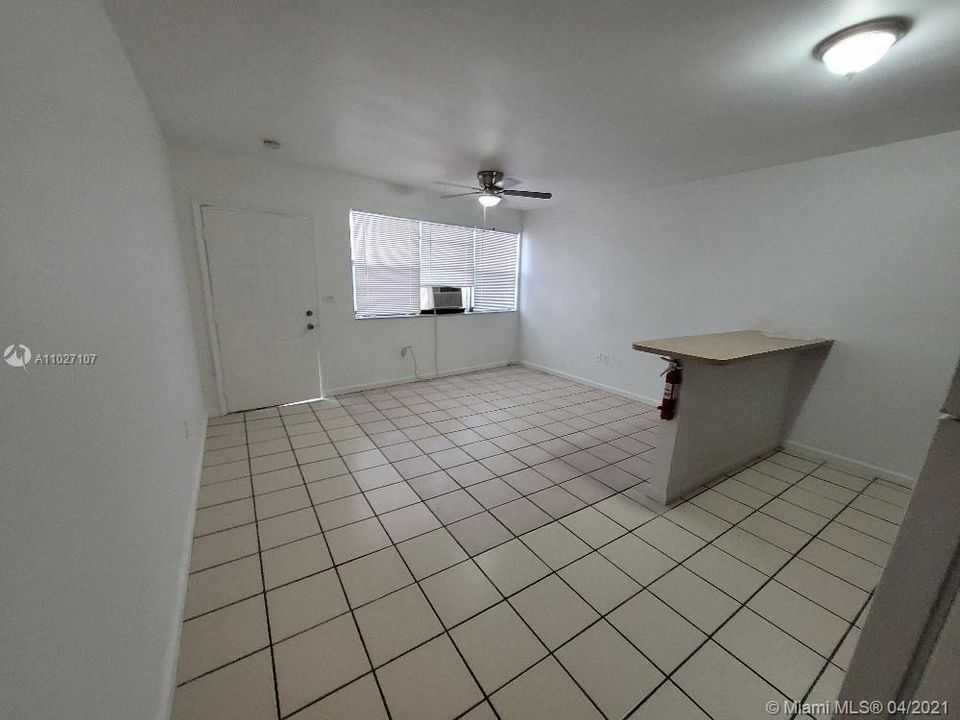 Recently Rented: $900 (1 beds, 1 baths, 0 Square Feet)