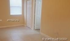 Recently Rented: $1,200 (1 beds, 1 baths, 760 Square Feet)