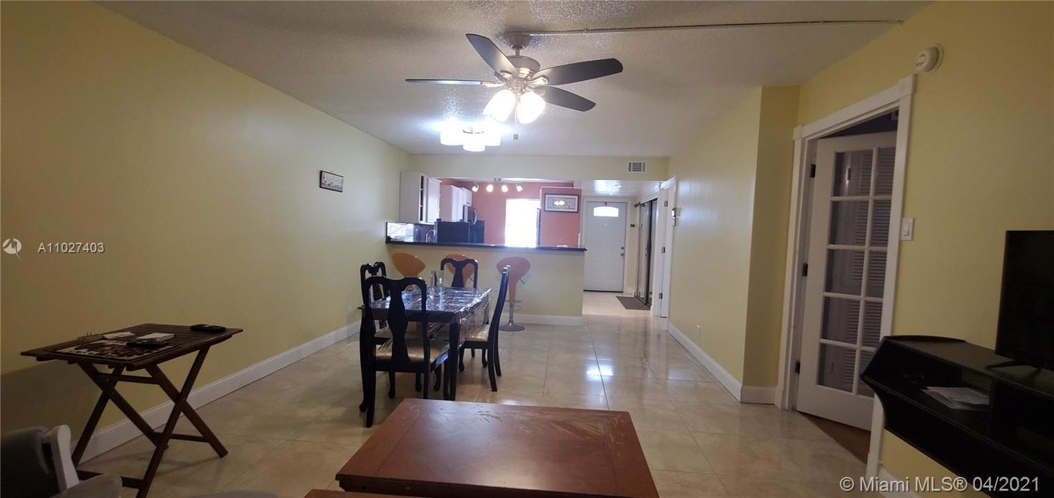 Recently Sold: $76,000 (2 beds, 2 baths, 990 Square Feet)