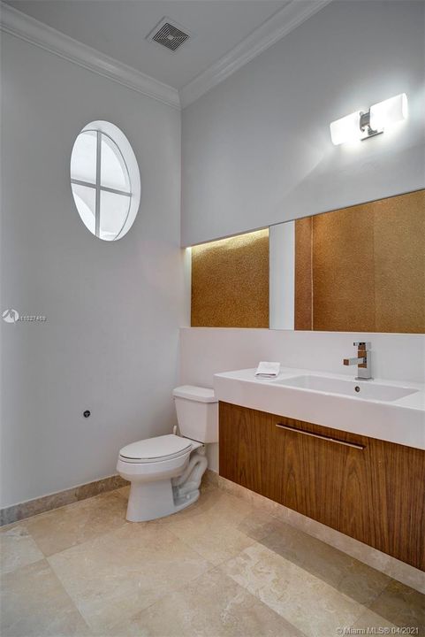 最近租的: $10,000 (6 贝兹, 6 浴室, 6900 平方英尺)