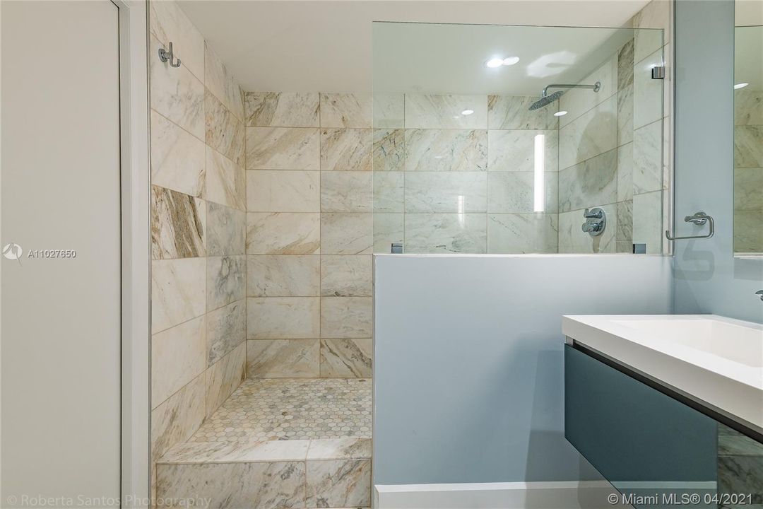 Недавно арендовано: $11,000 (2 спален, 2 ванн, 2114 Квадратных фут)