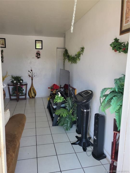 Vendido Recientemente: $500,000 (0 camas, 0 baños, 0 Pies cuadrados)