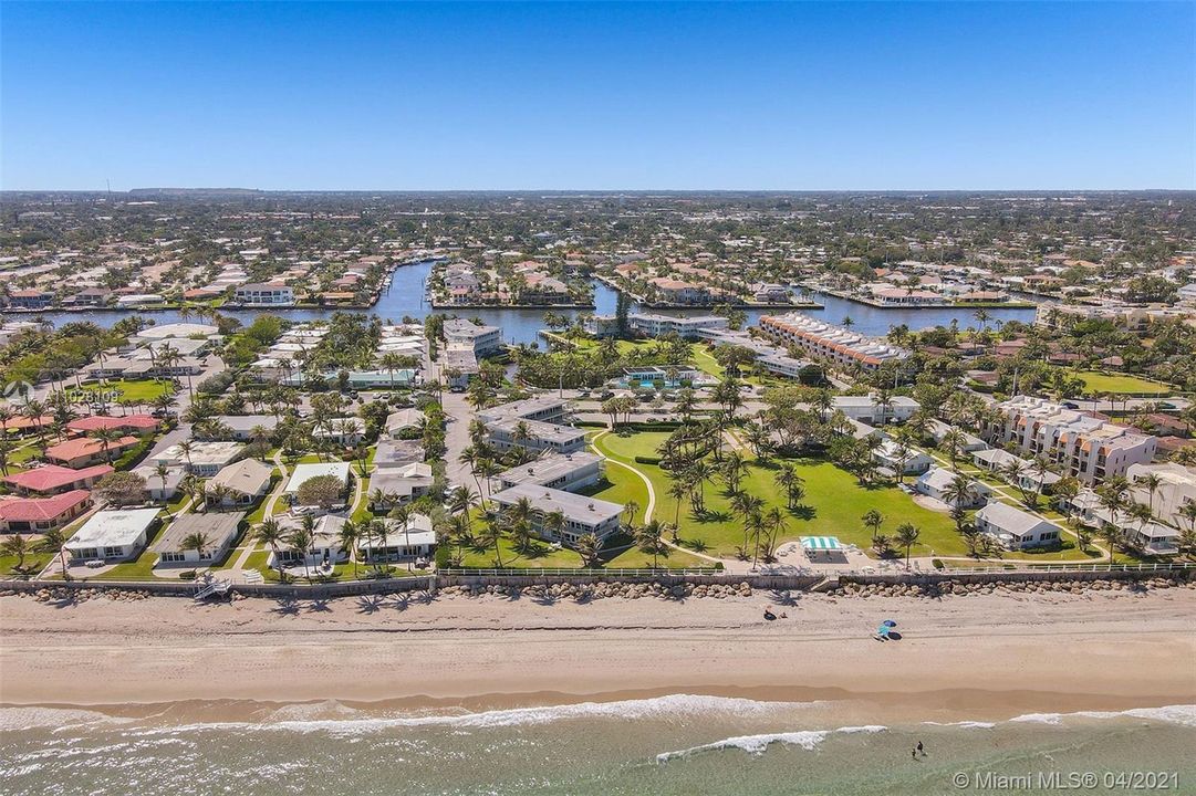 最近售出: $399,000 (2 贝兹, 2 浴室, 850 平方英尺)