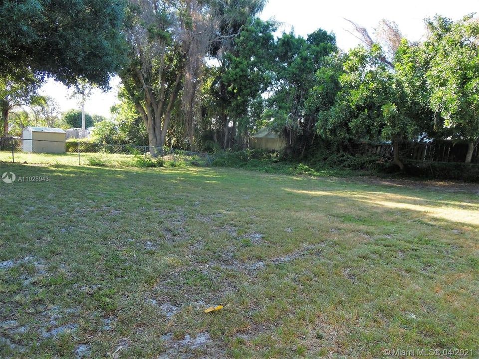 Vendido Recientemente: $134,900 (2 camas, 1 baños, 1014 Pies cuadrados)