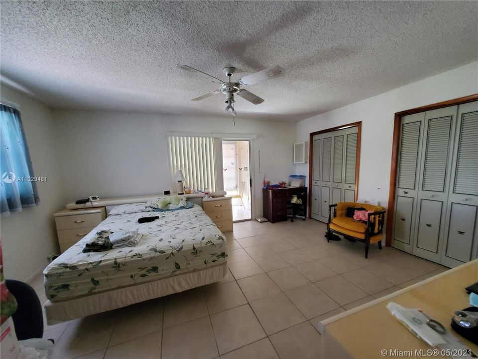 Vendido Recientemente: $84,990 (1 camas, 1 baños, 800 Pies cuadrados)