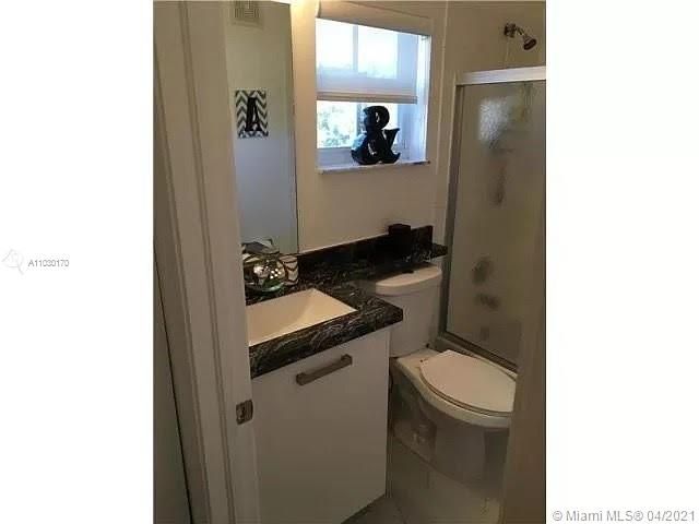 最近租的: $2,250 (2 贝兹, 2 浴室, 1123 平方英尺)