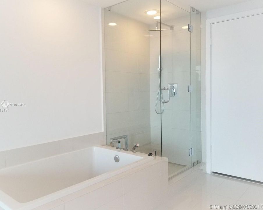 Недавно арендовано: $4,500 (2 спален, 2 ванн, 1343 Квадратных фут)