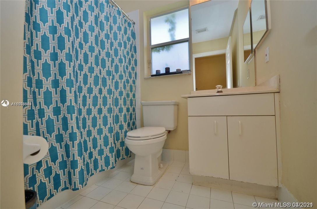 最近租的: $2,600 (3 贝兹, 2 浴室, 1528 平方英尺)