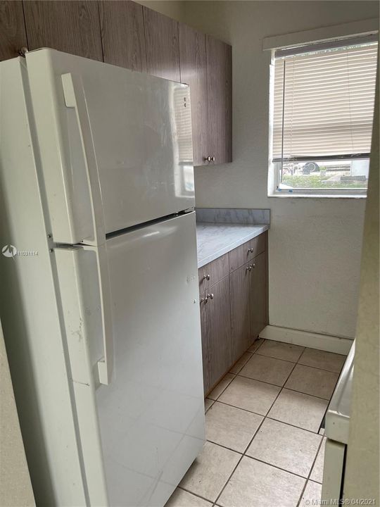 Recently Rented: $950 (1 beds, 1 baths, 600 Square Feet)