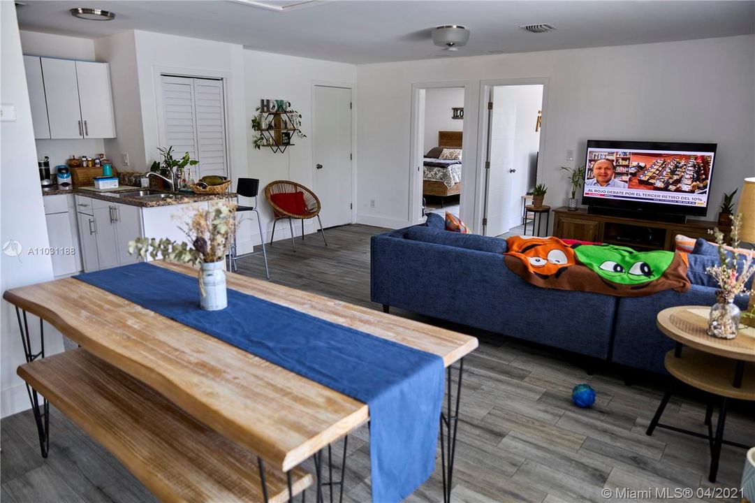 Недавно продано: $550,000 (0 спален, 0 ванн, 2337 Квадратных фут)