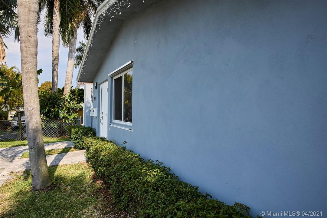 Недавно продано: $550,000 (0 спален, 0 ванн, 2337 Квадратных фут)