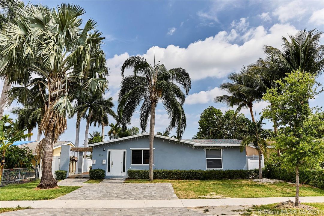 Недавно продано: $550,000 (0 спален, 0 ванн, 2337 Квадратных фут)