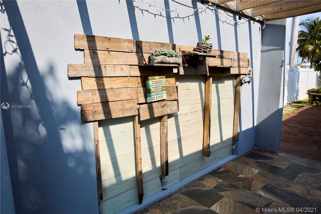 Недавно продано: $550,000 (0 спален, 0 ванн, 2337 Квадратных фут)