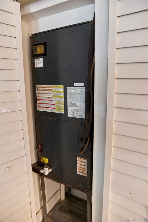 Недавно продано: $550,000 (0 спален, 0 ванн, 2337 Квадратных фут)