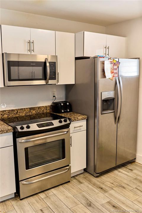 Недавно продано: $550,000 (0 спален, 0 ванн, 2337 Квадратных фут)