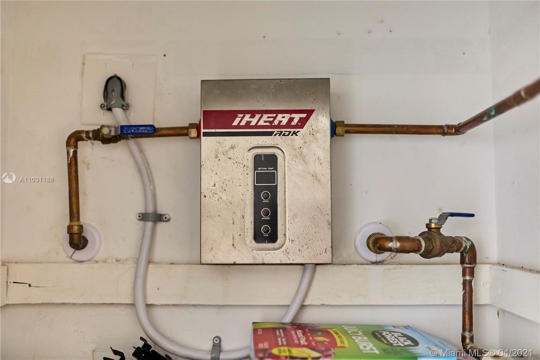 Недавно продано: $550,000 (0 спален, 0 ванн, 2337 Квадратных фут)