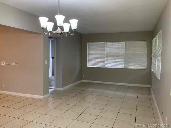 最近租的: $1,875 (3 贝兹, 2 浴室, 1406 平方英尺)