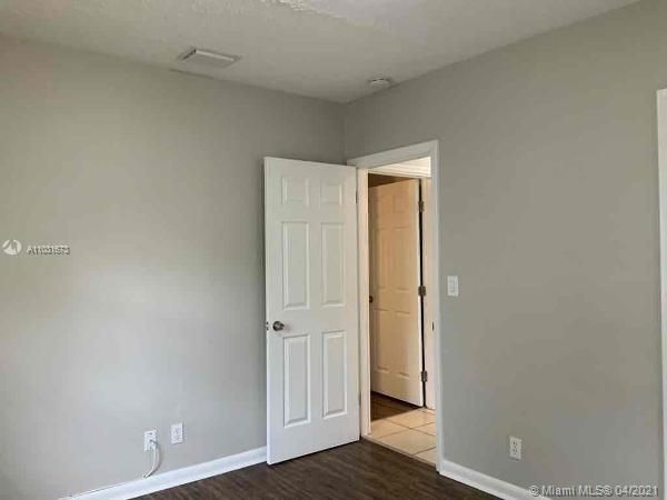 最近租的: $1,875 (3 贝兹, 2 浴室, 1406 平方英尺)