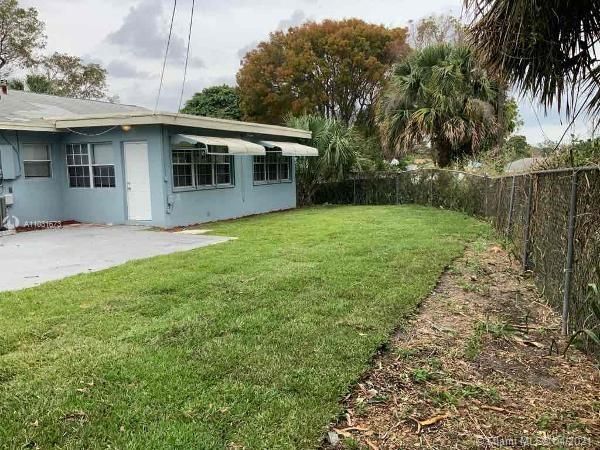 最近租的: $1,875 (3 贝兹, 2 浴室, 1406 平方英尺)