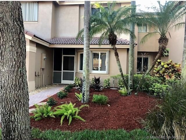 Recently Sold: $420,000 (3 beds, 2 baths, 1606 Square Feet)
