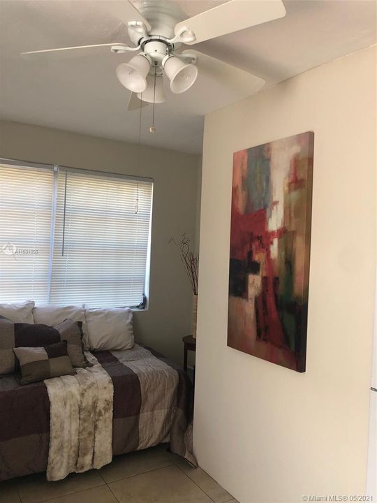 Recently Rented: $800 (1 beds, 1 baths, 0 Square Feet)