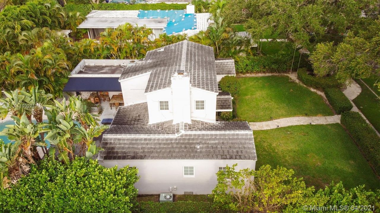 Recently Sold: $1,350,000 (4 beds, 2 baths, 2269 Square Feet)