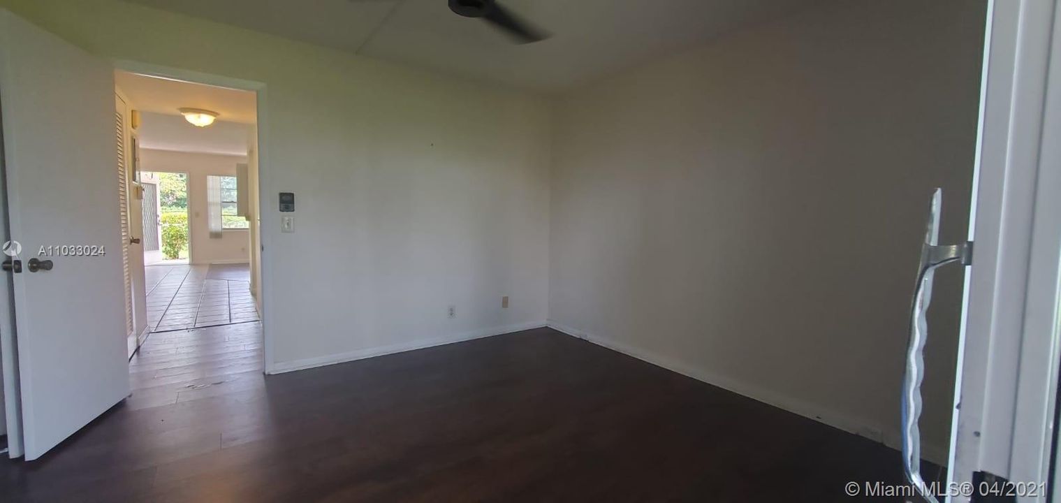 Vendido Recientemente: $65,000 (1 camas, 1 baños, 601 Pies cuadrados)