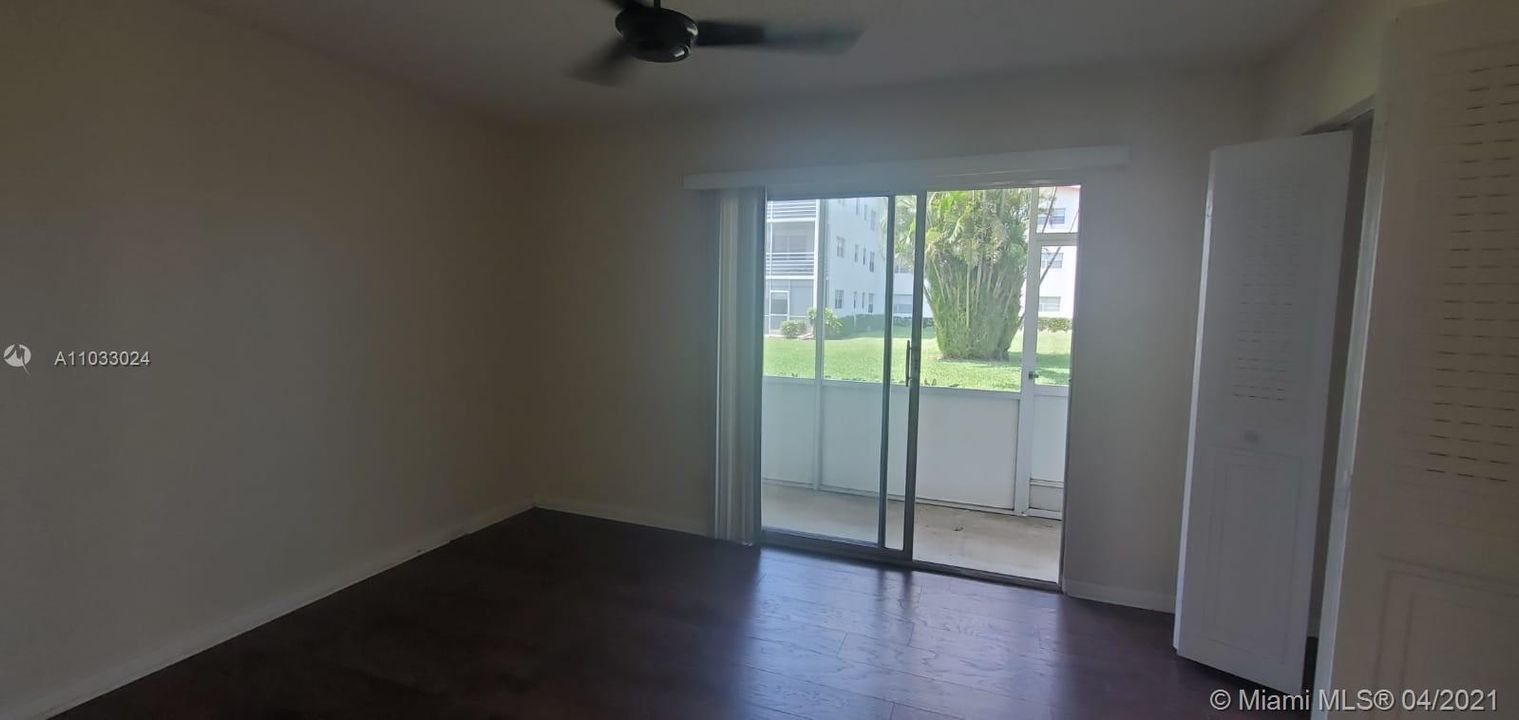 Vendido Recientemente: $65,000 (1 camas, 1 baños, 601 Pies cuadrados)