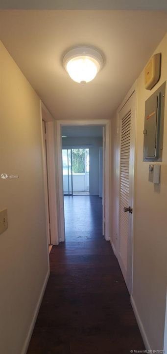 Recently Sold: $65,000 (1 beds, 1 baths, 601 Square Feet)