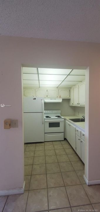 Vendido Recientemente: $65,000 (1 camas, 1 baños, 601 Pies cuadrados)