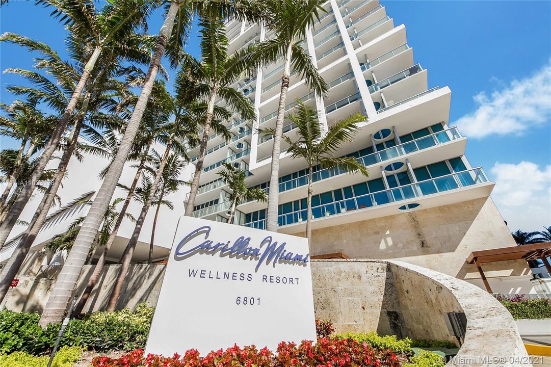 Recently Sold: $1,275,000 (2 beds, 2 baths, 1084 Square Feet)