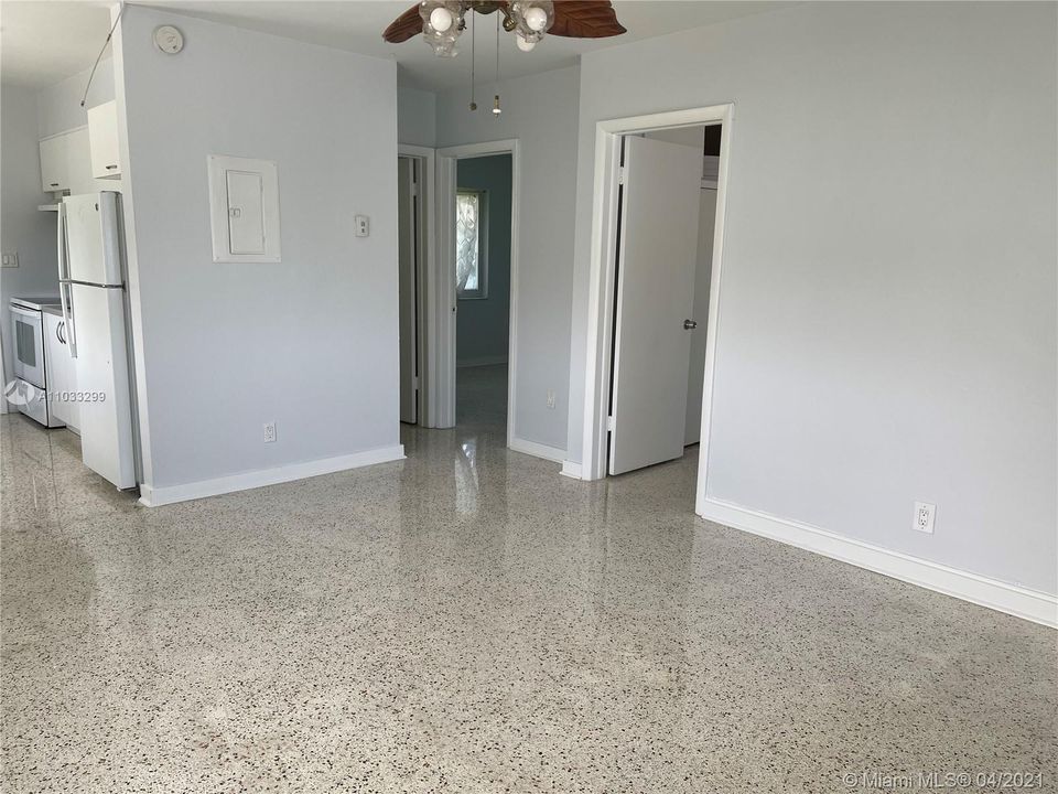 Recientemente alquilado: $1,650 (2 camas, 1 baños, 0 Pies cuadrados)