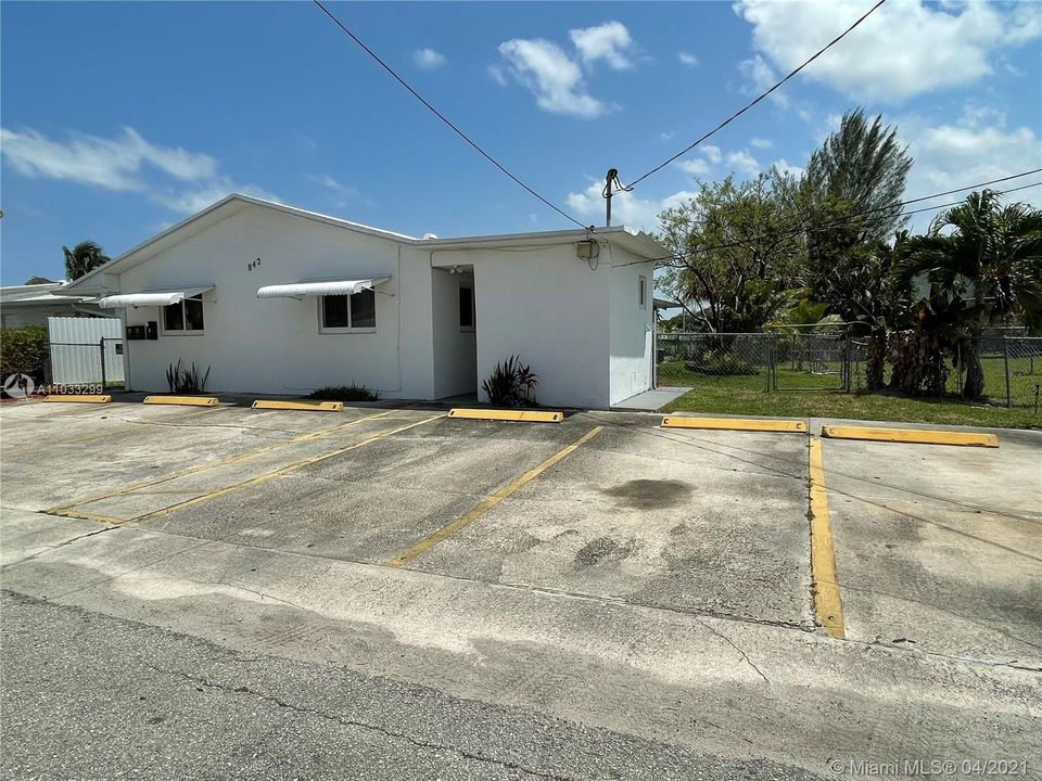 Recientemente alquilado: $1,650 (2 camas, 1 baños, 0 Pies cuadrados)