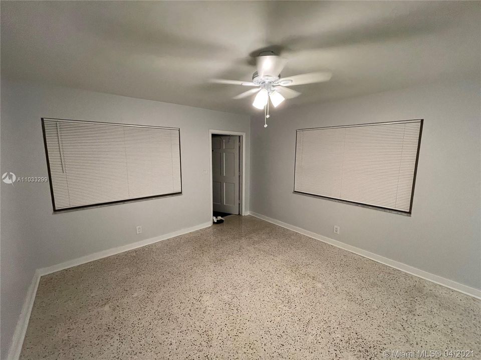 Recientemente alquilado: $1,650 (2 camas, 1 baños, 0 Pies cuadrados)