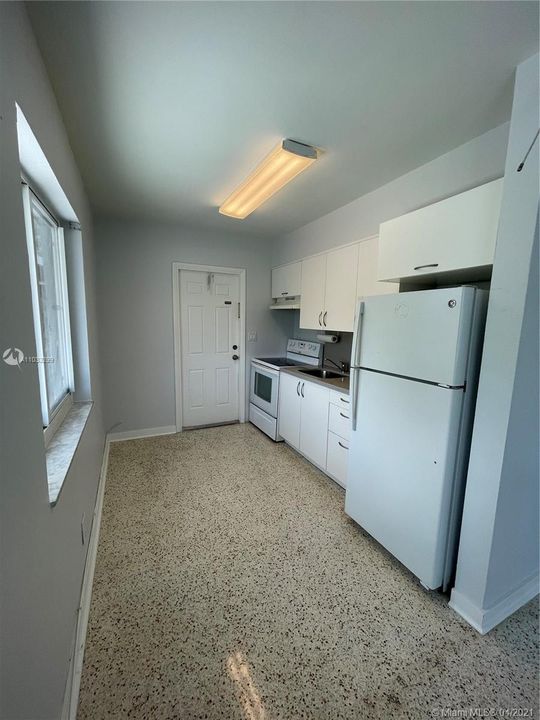 Recientemente alquilado: $1,650 (2 camas, 1 baños, 0 Pies cuadrados)