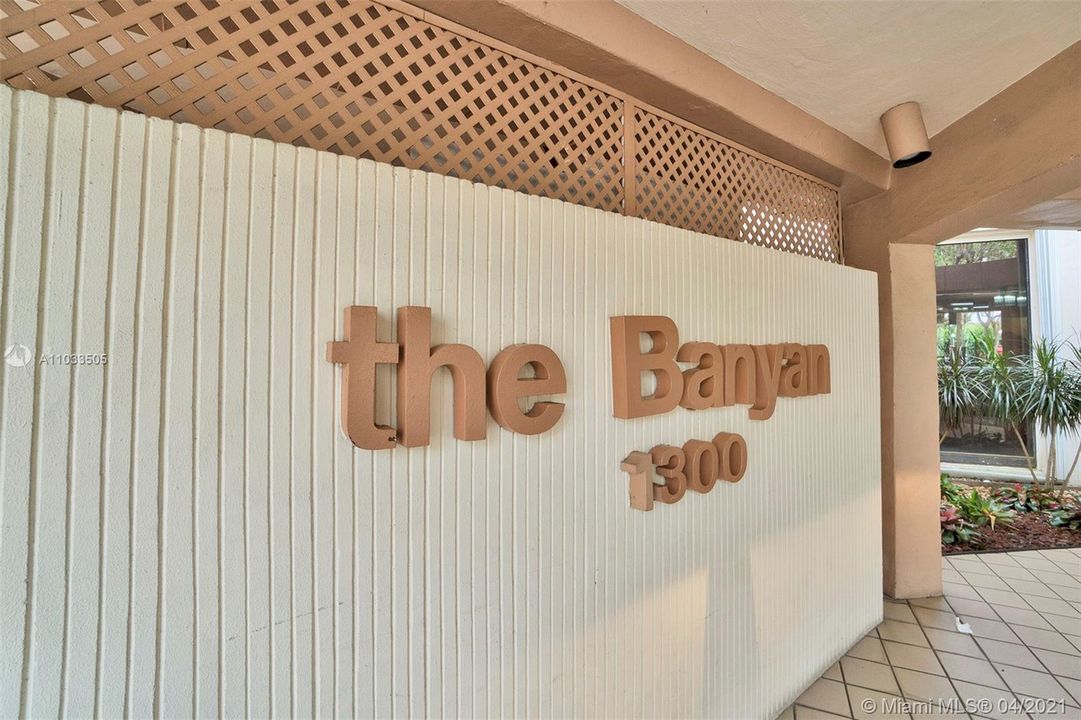 Vendido Recientemente: $130,000 (2 camas, 2 baños, 1120 Pies cuadrados)