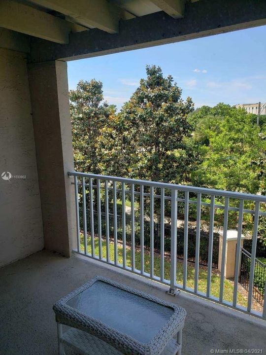 Master Bedroom Balcony