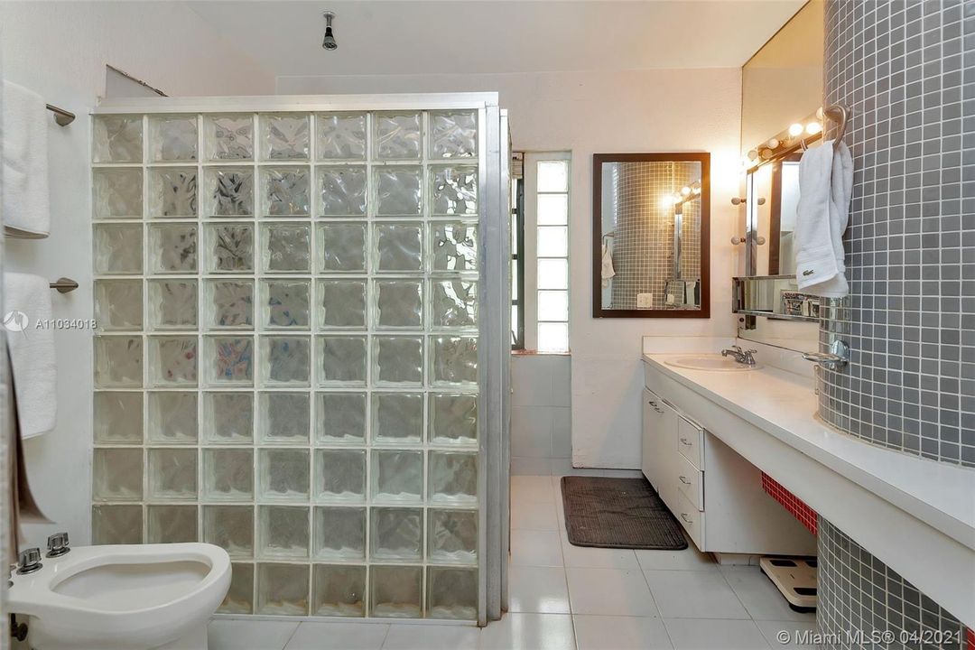 Недавно арендовано: $4,000 (3 спален, 2 ванн, 1590 Квадратных фут)