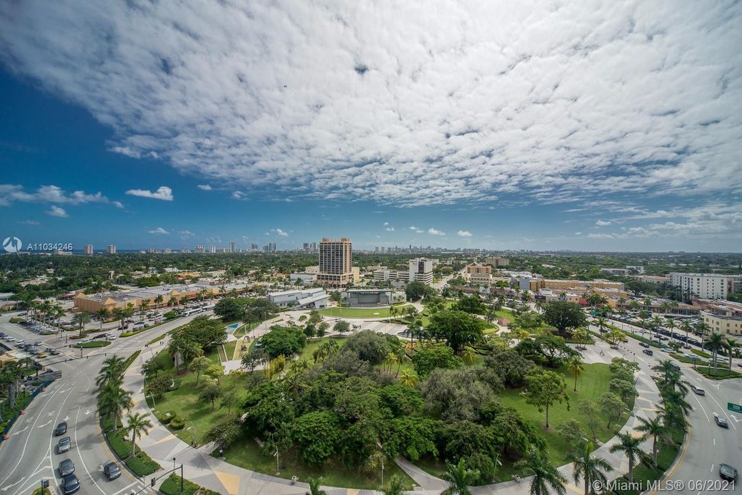 Recently Sold: $240,000 (2 beds, 2 baths, 1036 Square Feet)