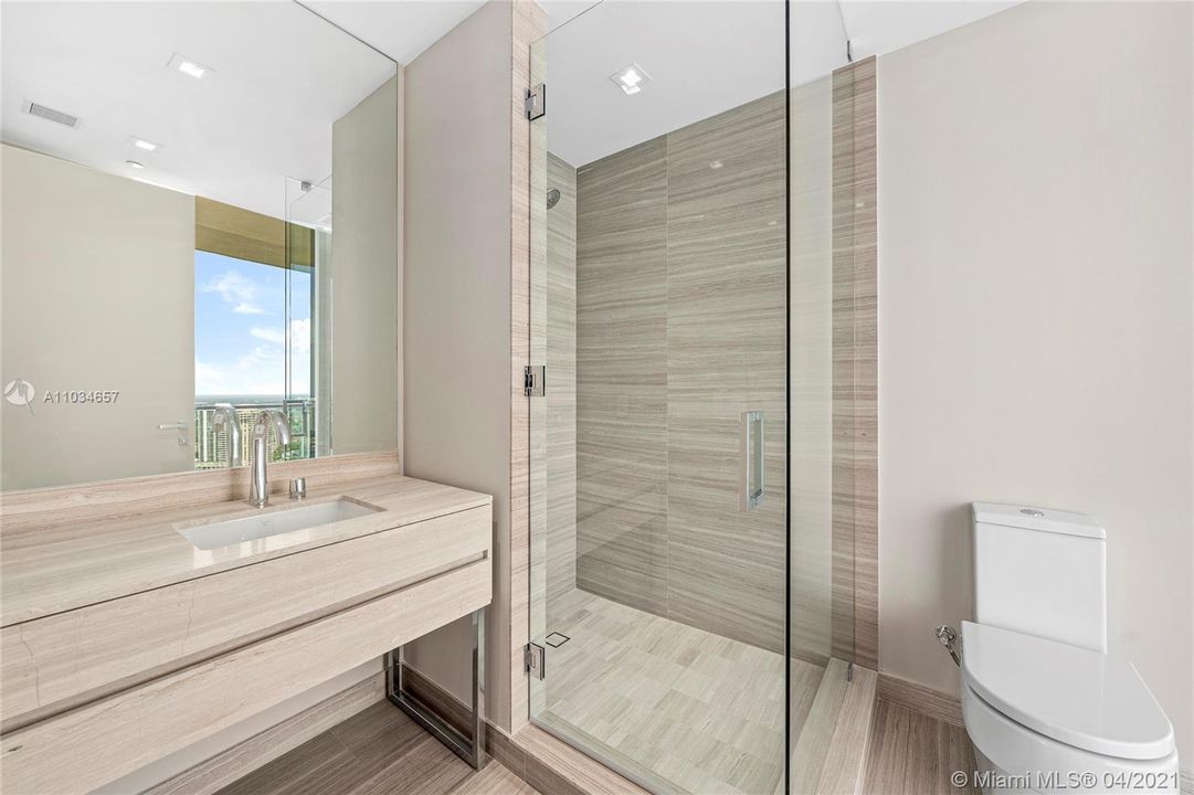 Недавно арендовано: $25,500 (4 спален, 5 ванн, 3286 Квадратных фут)