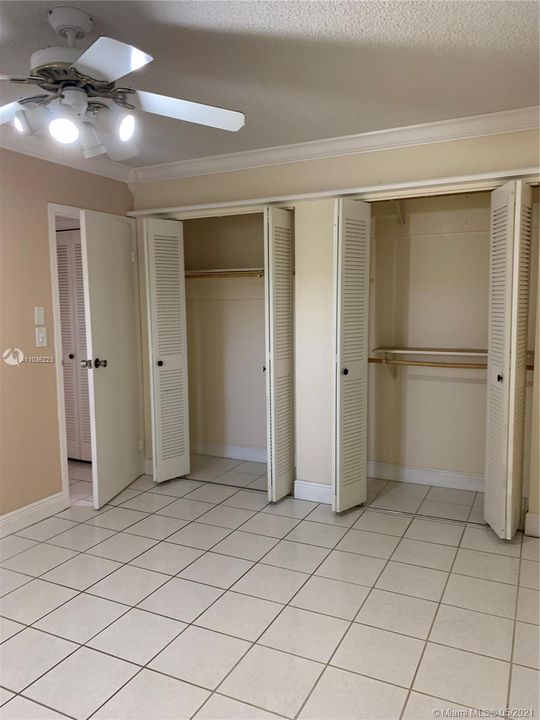 Recently Rented: $1,500 (2 beds, 2 baths, 1180 Square Feet)