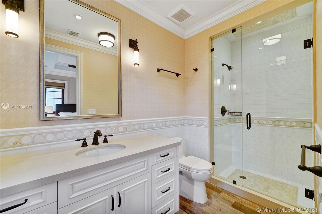Недавно арендовано: $130,000 (7 спален, 8 ванн, 6461 Квадратных фут)