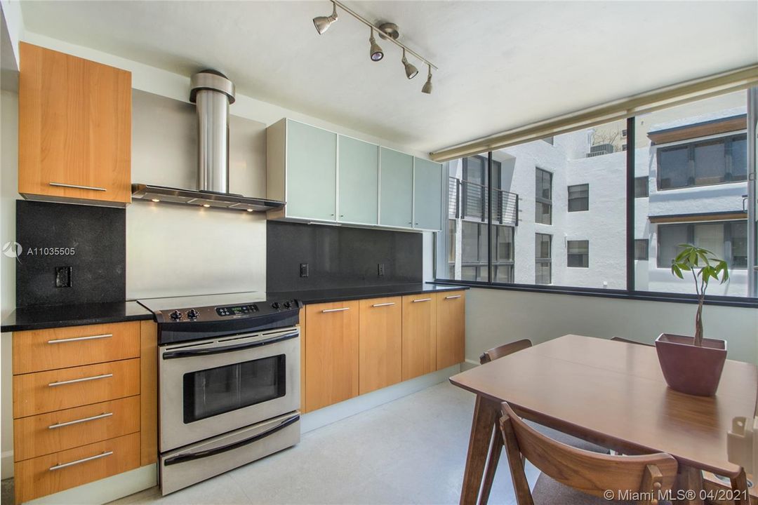 Eat in Kitchen