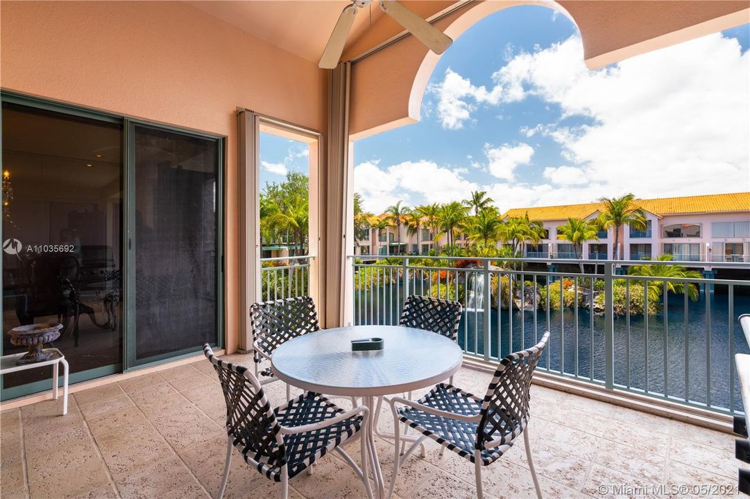 Spacious balcony terrace off great room