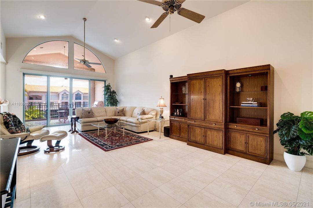 Grand windows provide ample viewing potential of the lake