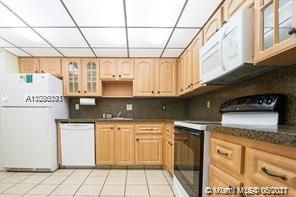 Recently Sold: $210,000 (3 beds, 2 baths, 1590 Square Feet)